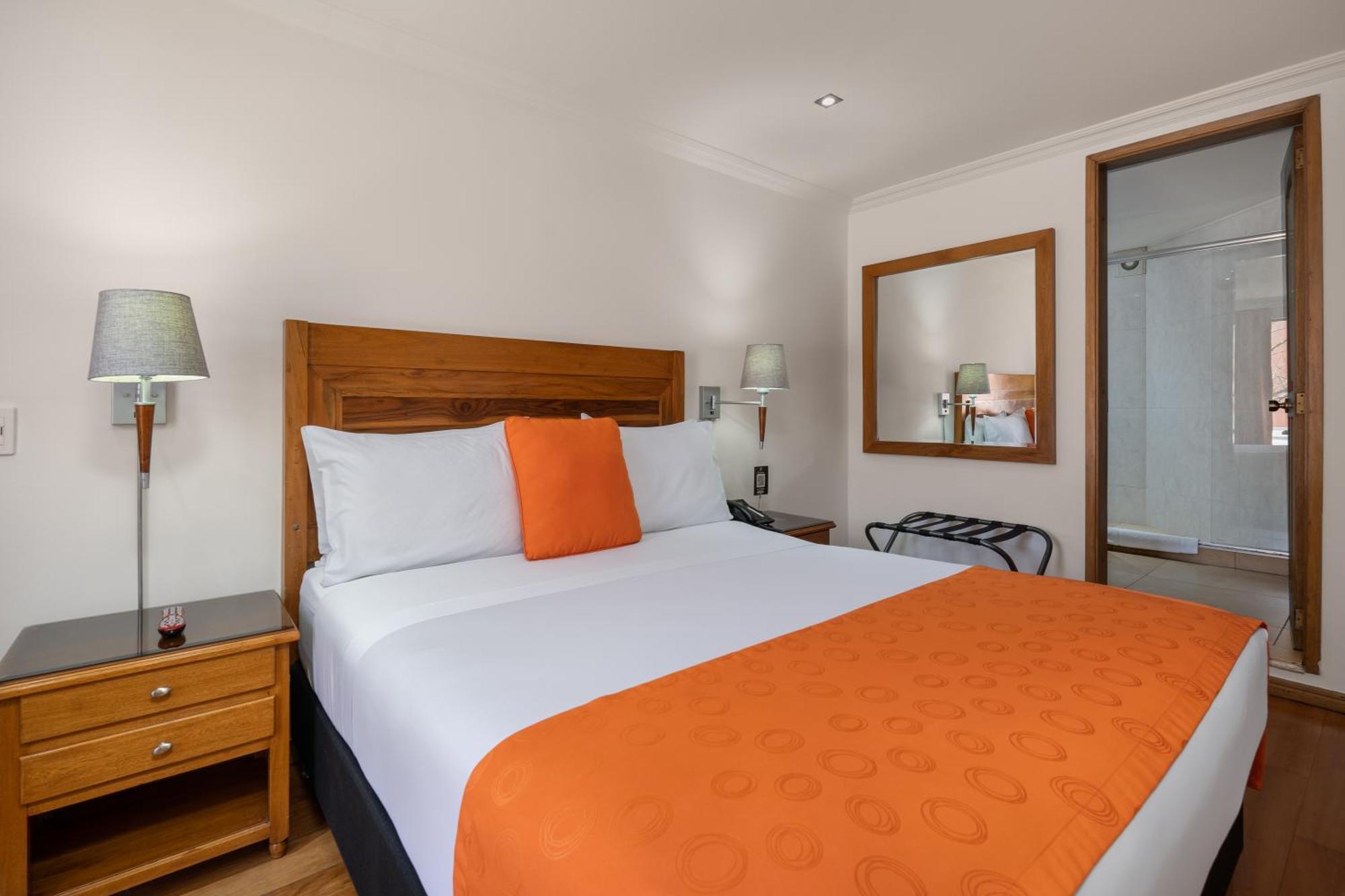 Hotel Egina Bogotá Esterno foto