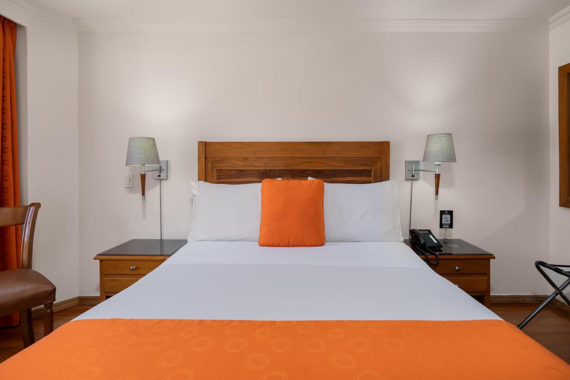 Hotel Egina Bogotá Esterno foto