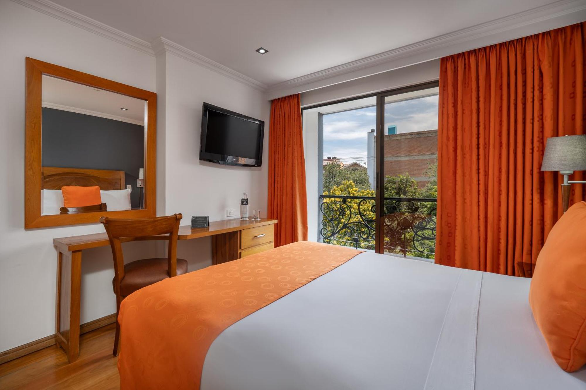 Hotel Egina Bogotá Esterno foto