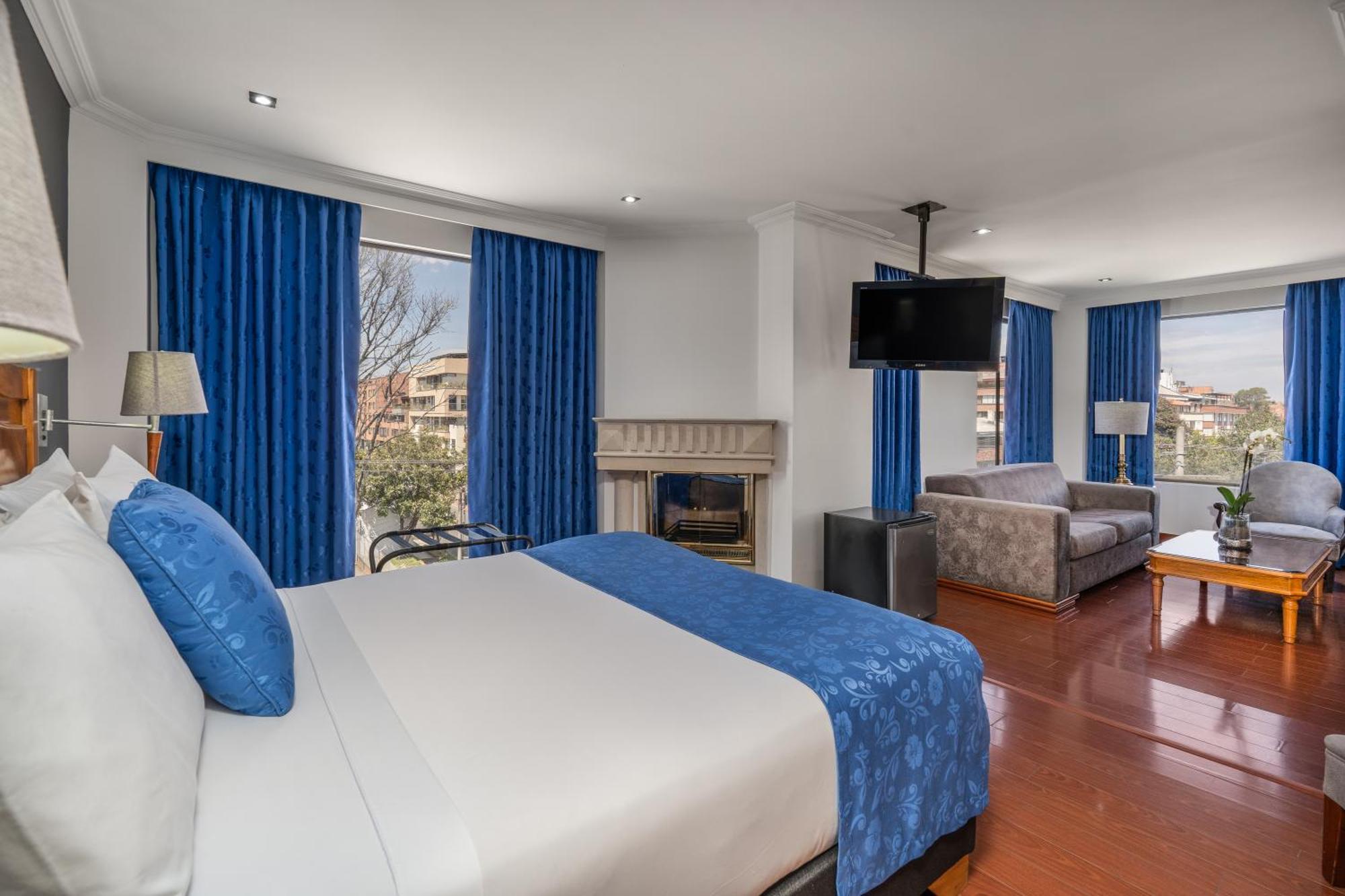 Hotel Egina Bogotá Esterno foto
